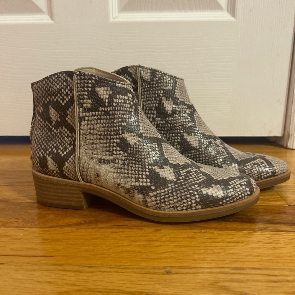 Faux Snake Skin Booties